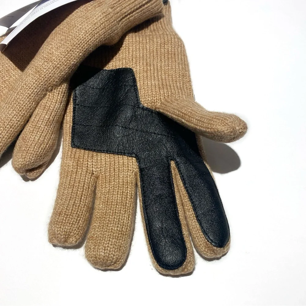 UGG Camel Knit Wool Blend Gloves NWT
